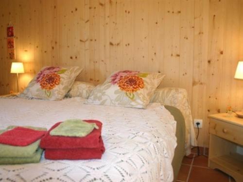 Hotel La Ferme Du Chapi Saint-Laurent-dʼOingt Habitación foto