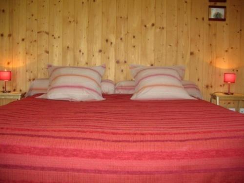 Hotel La Ferme Du Chapi Saint-Laurent-dʼOingt Habitación foto